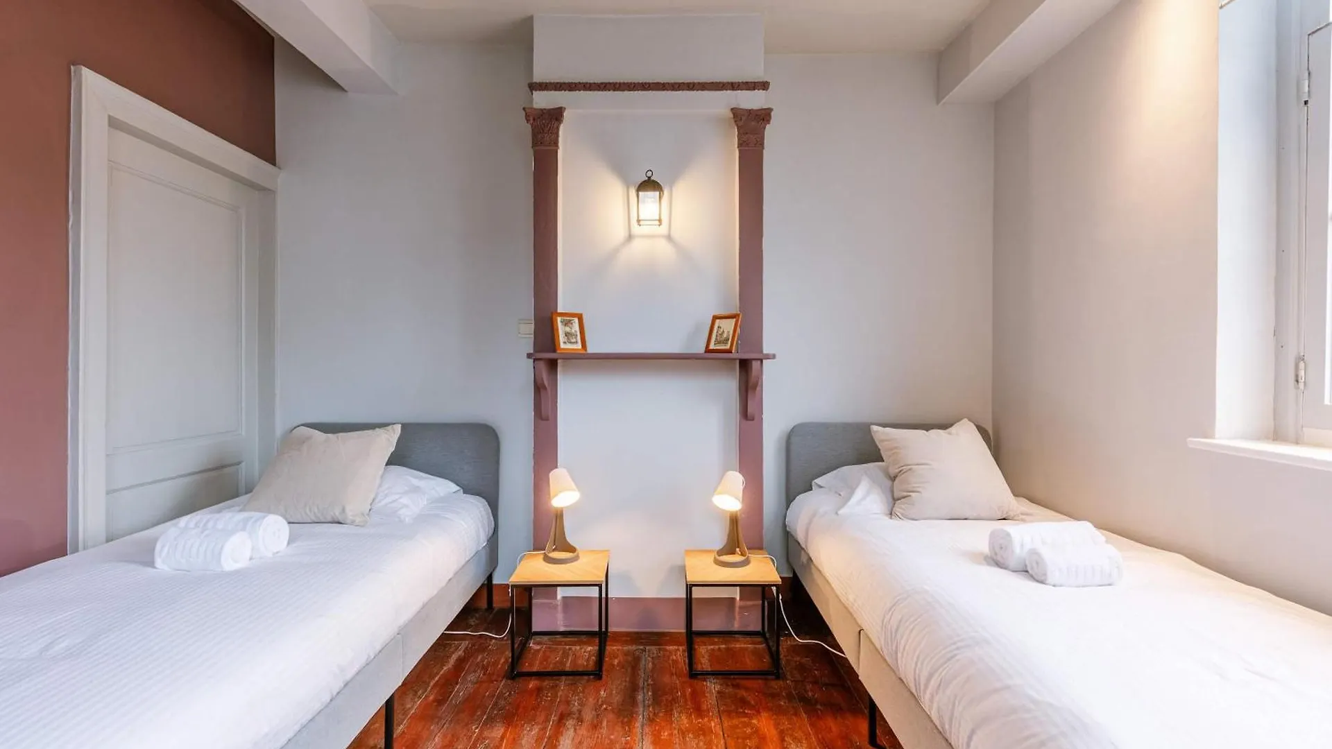 Huswell - Charming Apartment In The Heart Of גנט