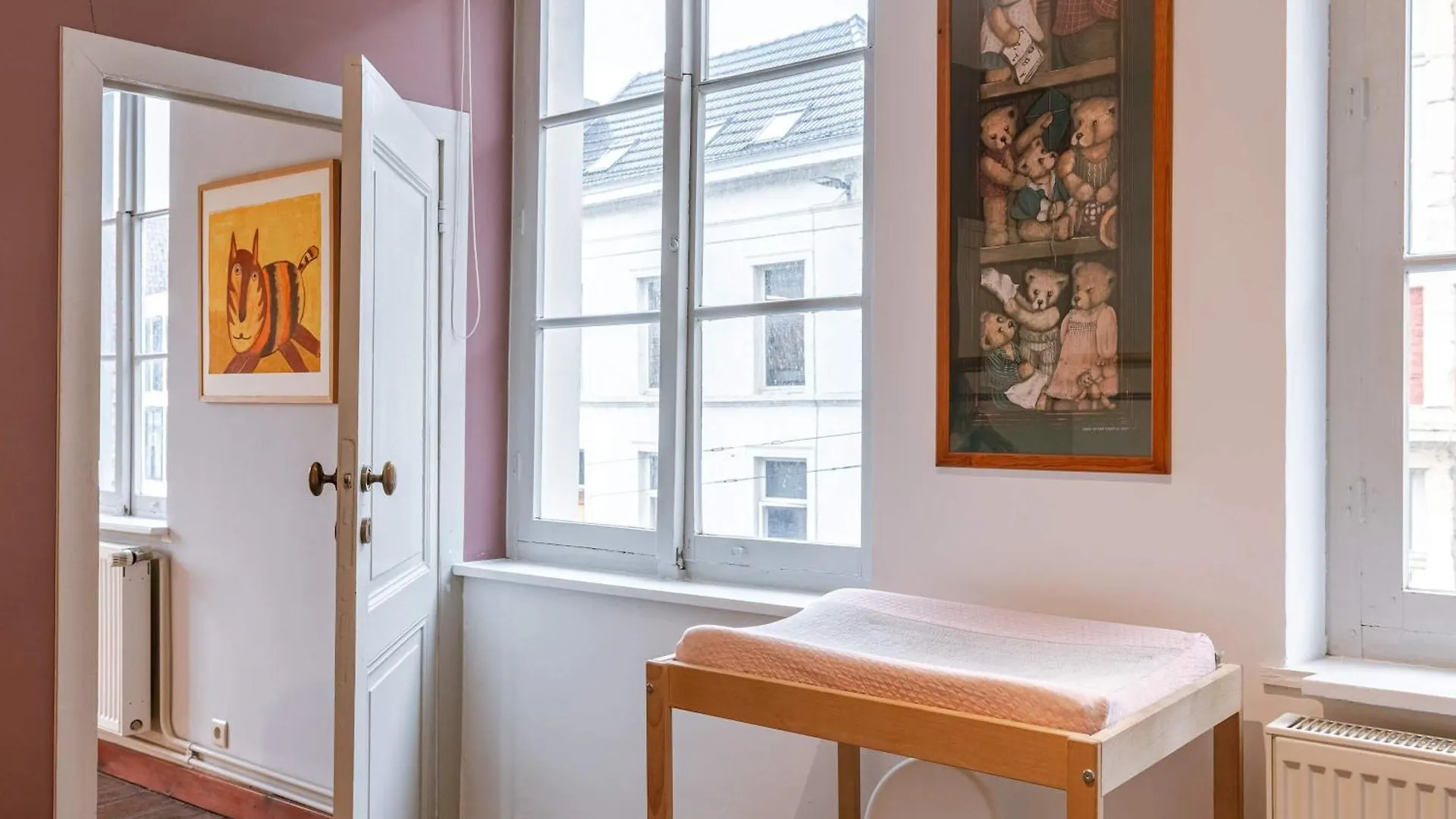 Huswell - Charming Apartment In The Heart Of גנט
