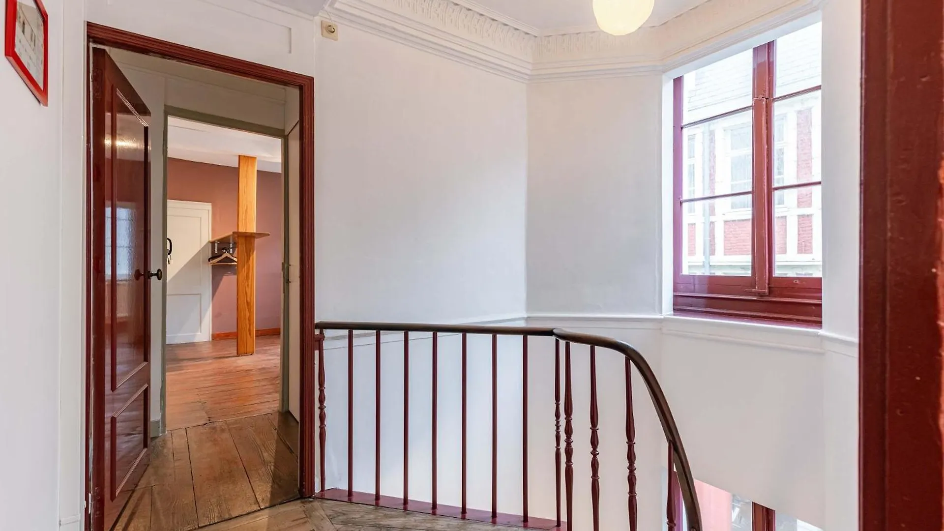 Huswell - Charming Apartment In The Heart Of גנט